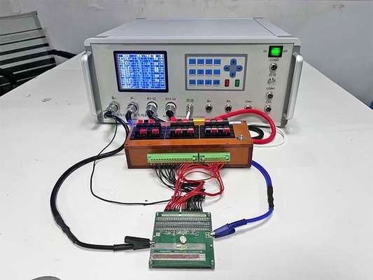 Equipamento de teste BMS tipo desktop para placa síncrona independente integrada