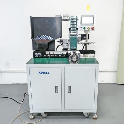 Bateria de lítio Máquina automática de adesão / colagem de papel de isolamento de bateria cilíndrica