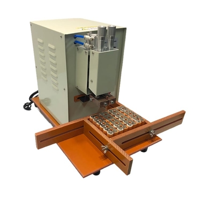 Máquina 15KW de Mini Cylindrical Battery Pack Welding para a bateria 18650