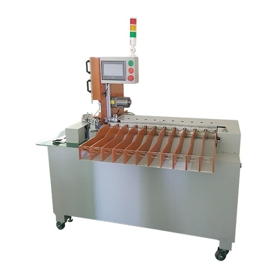 Lítio Ion Battery Cell Sorting Machine 11 canais para o verificador da bateria do portátil