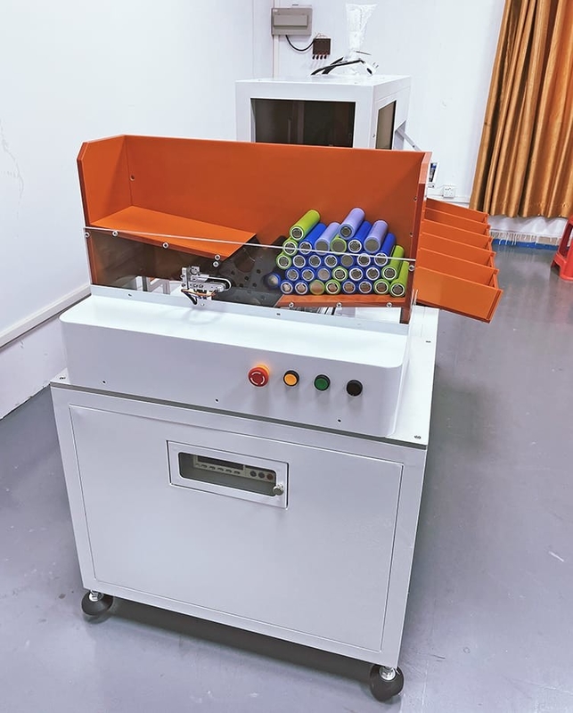 32140 33140 canais da máquina 5 de Ion Cylindrical Battery Cell Sorting do lítio