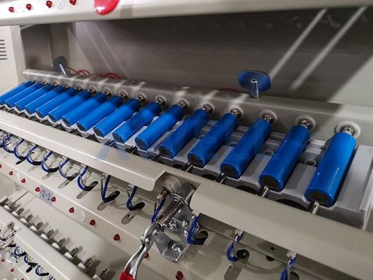 Bom preço 5V 3A 512 canaliza a capacidade de máquina da descarga da carga da bateria que classifica para a pilha cilíndrica on-line