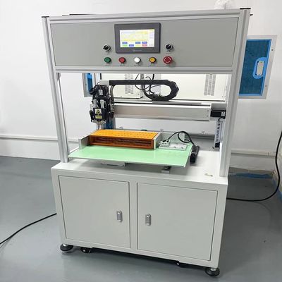 Bom preço Soldador pneumático de ponto único lateral 220V / 380V para 18650 bateria on-line